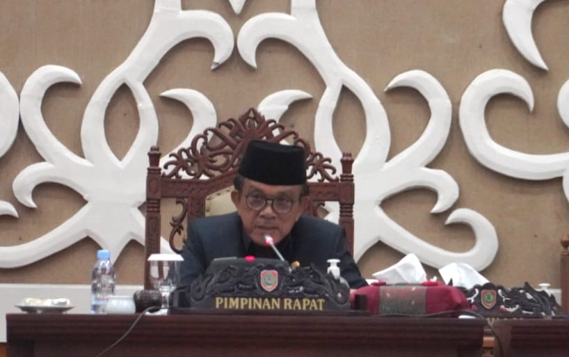 Wagub Edy Pratowo Dengarkan Pemandangan Umum Fraksi DPRD Terhadap 4 Raperda Provinsi Kalteng