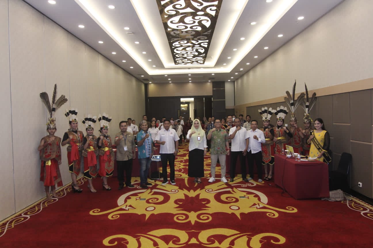 Kadisbudpar Adiah Chandra Sari Buka Kegiatan Rancangan Awal Pola Perjalanan Wisata Kalteng