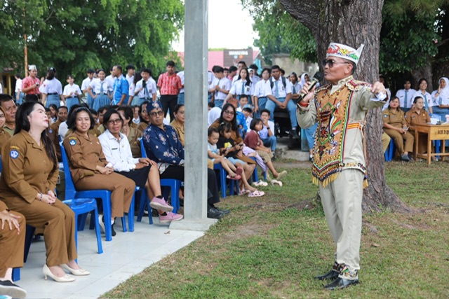 Gubernur Kalteng Tinjau SMAN 1 Tamiang Layang, Dorong Generasi Muda Berkualitas