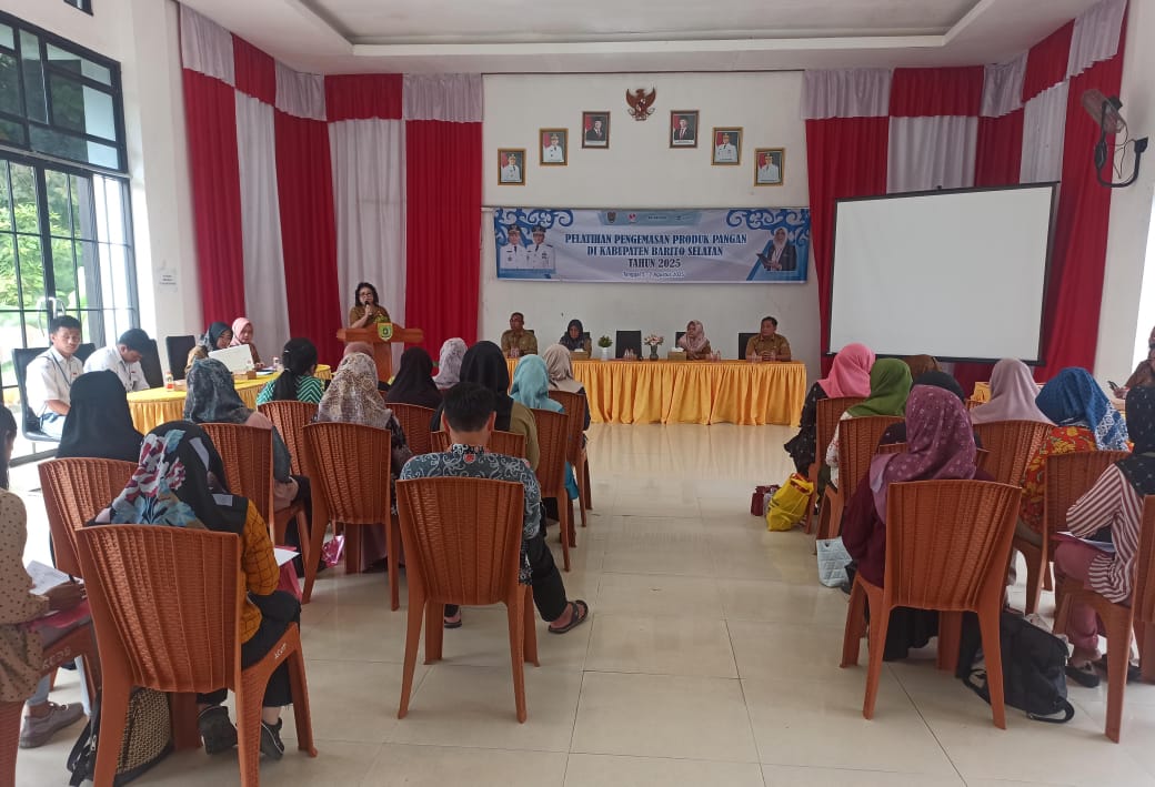 Disdagperin Prov. Kalteng Adakan Pelatihan Pengemasan Produk Pangan
