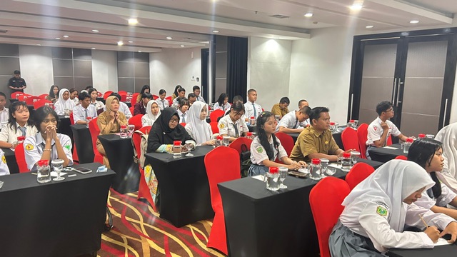 Diskominfosantik Kalteng Gelar Diseminasi Informasi Bagi Pelajar, Angkat Isu Hoaks dan Judi Online