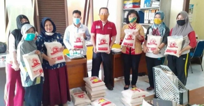 DKP Kobar Bantu Pemasaran Beras Lokal Desa Berambai Makmur