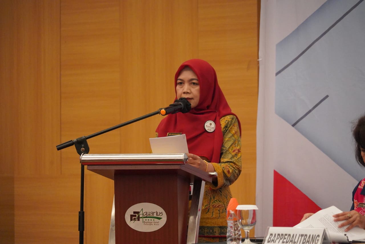 Asisten Ekbang Sri Widanarni Buka Pelatihan Pengisian dan Updating Data Program PPSP pada Web NAWASIS