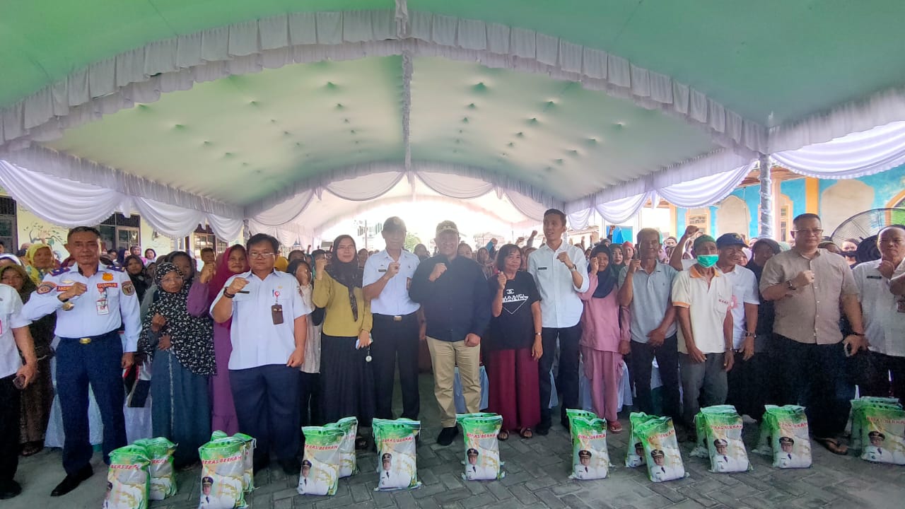 Pemprov Kalteng Kembali Adakan Pasar Murah Berkah di Masjid Ainul Yaqin Kabupaten Katingan