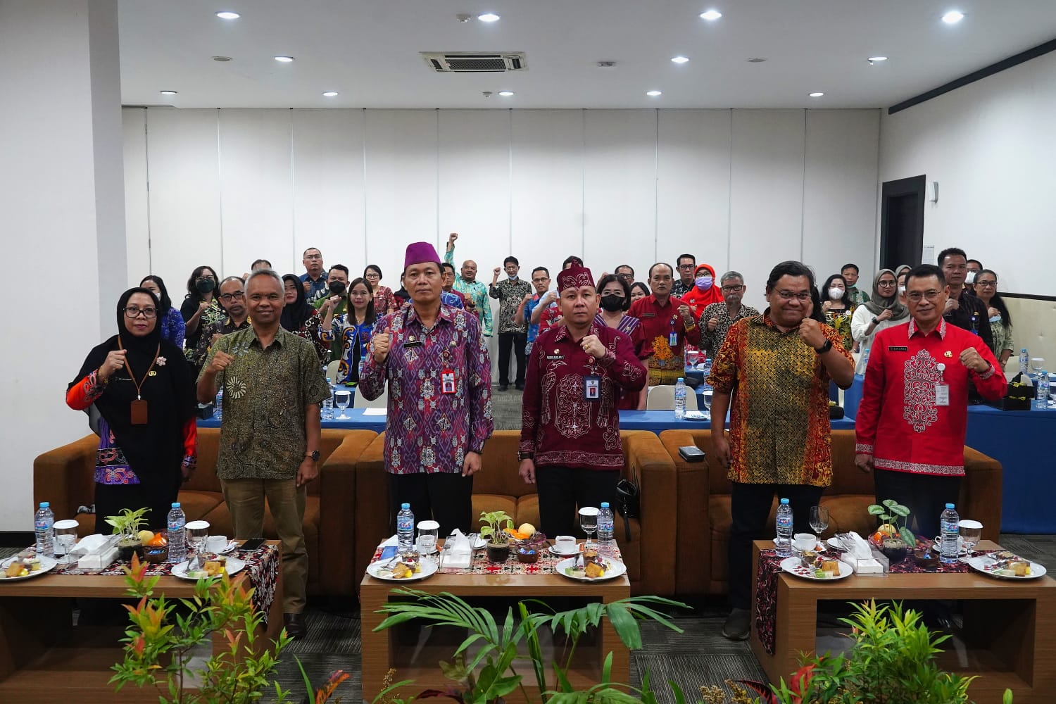Sahli Yuas Elko Buka Rapat Akhir Penyediaan Data/Informasi dan Peta Potensi serta Peluang Usaha Prov. Kalteng Tahun 2023