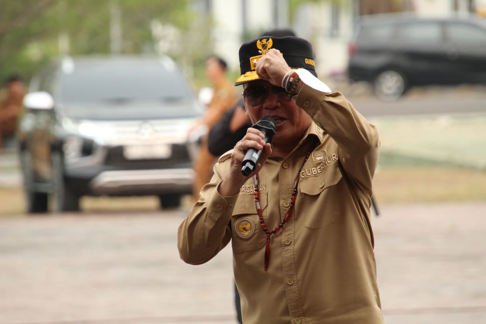 Hadir di Sukamara, Gubernur Agustiar Sabran Serahkan 2.500 Paket Bantuan Pangan, KHBS dan Layanan Kesehatan