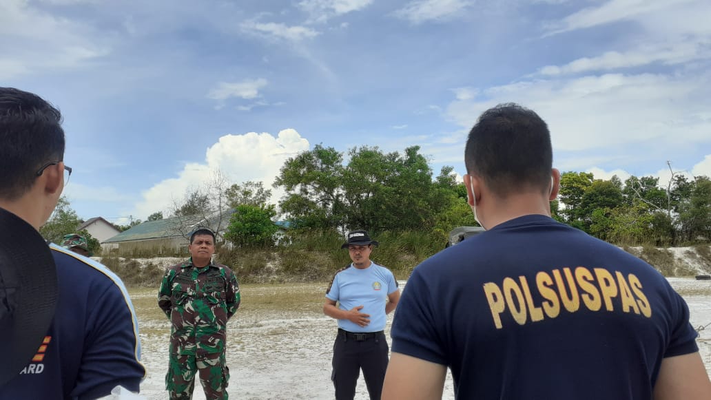 Asah Kemampuan Pegawai, Lapas Narkotika Kasongan Adakan Kegiatan Latihan Menembak