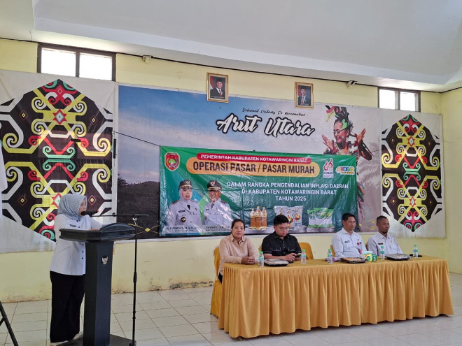 Kendalikan Inflasi Akhir Tahun, Pemkab Kobar Gelar Pasar Murah