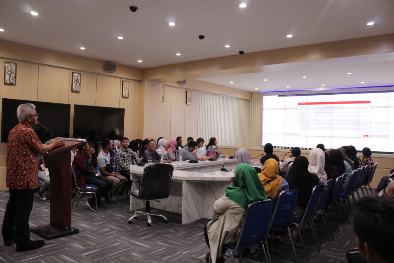 Ratusan Peserta Internet Marketing UMKM Kunjungi Gedung Smart Province Kalteng