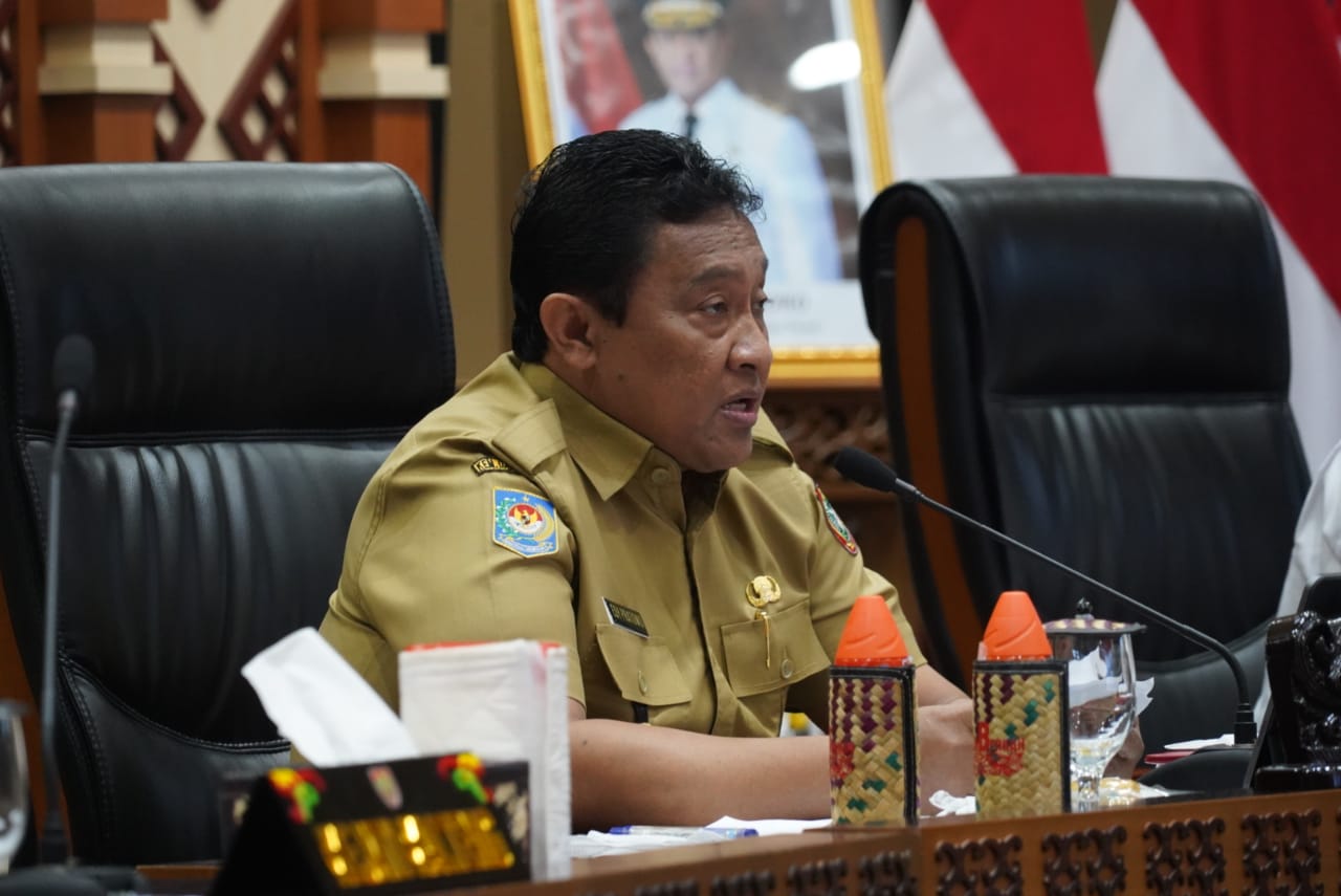 Ikuti Rakor Pengendalian Inflasi di Daerah, Wagub Edy Pratowo: Inflasi Tiga Bulan Terakhir di Kalteng Terus Menurun
