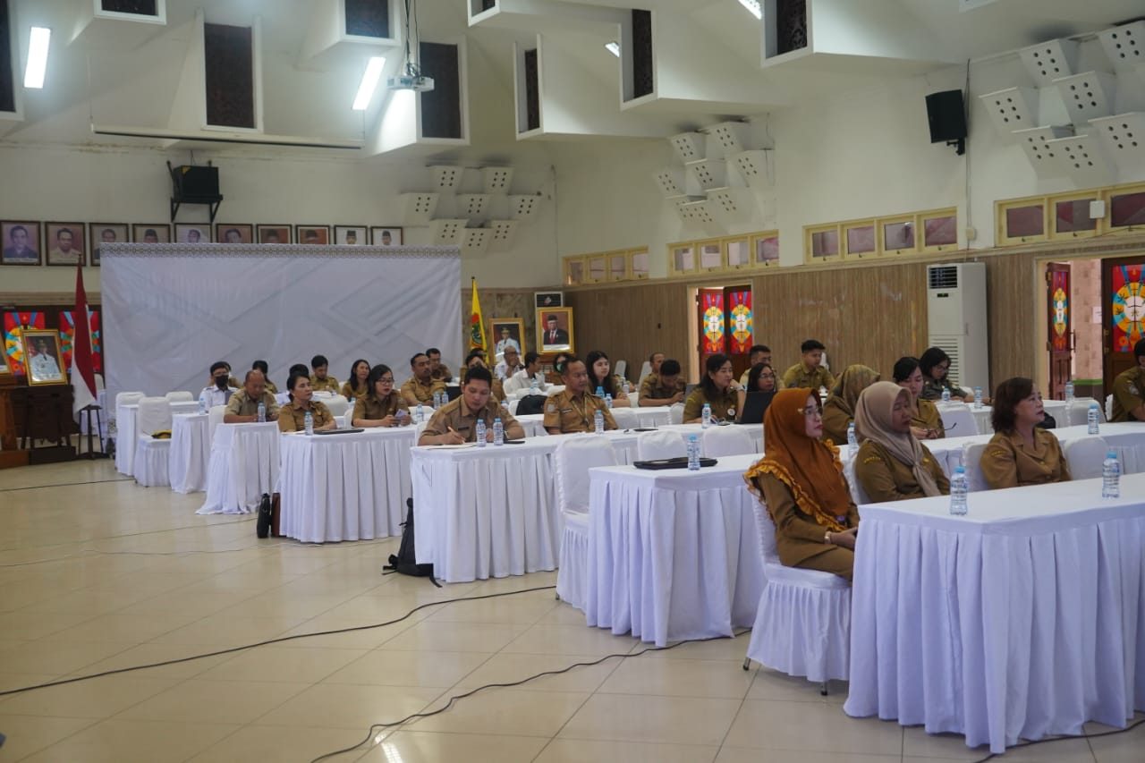 Tingkatkan Optimalisasi Pelayanan Masyarakat Melalui Digitalisasi, Diskominfosantik Prov. Kalteng Gelar Bimtek Super Apps KALTENG BERKAH