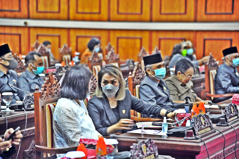 Ina: Prioritaskan Bantuan Pertanian