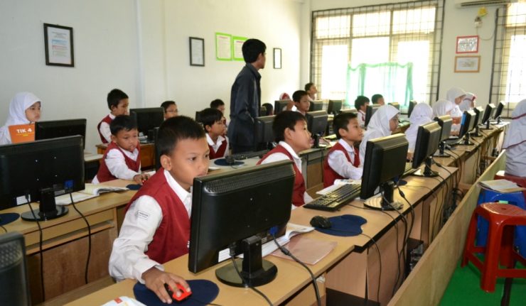 SAFER INTERNET DAY, WUJUDKAN INTERNET RAMAH ANAK