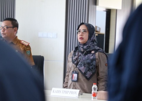 Kadis TPHP Prov. Kalteng Hadiri Rapat Koordinasi Pengembangan Ternak Sapi Perah