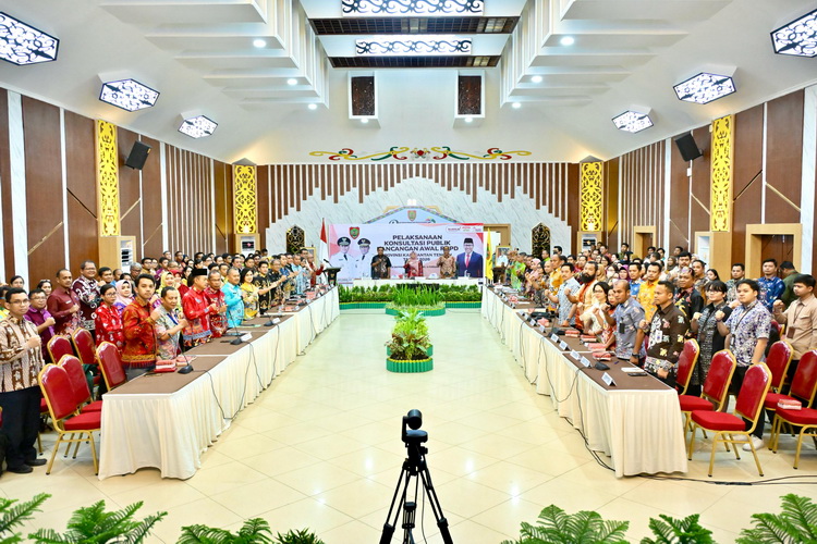 Bapperida Provinsi Kalteng Gelar Konsultasi Publik Ranwal RKPD Prov Kalteng 2026