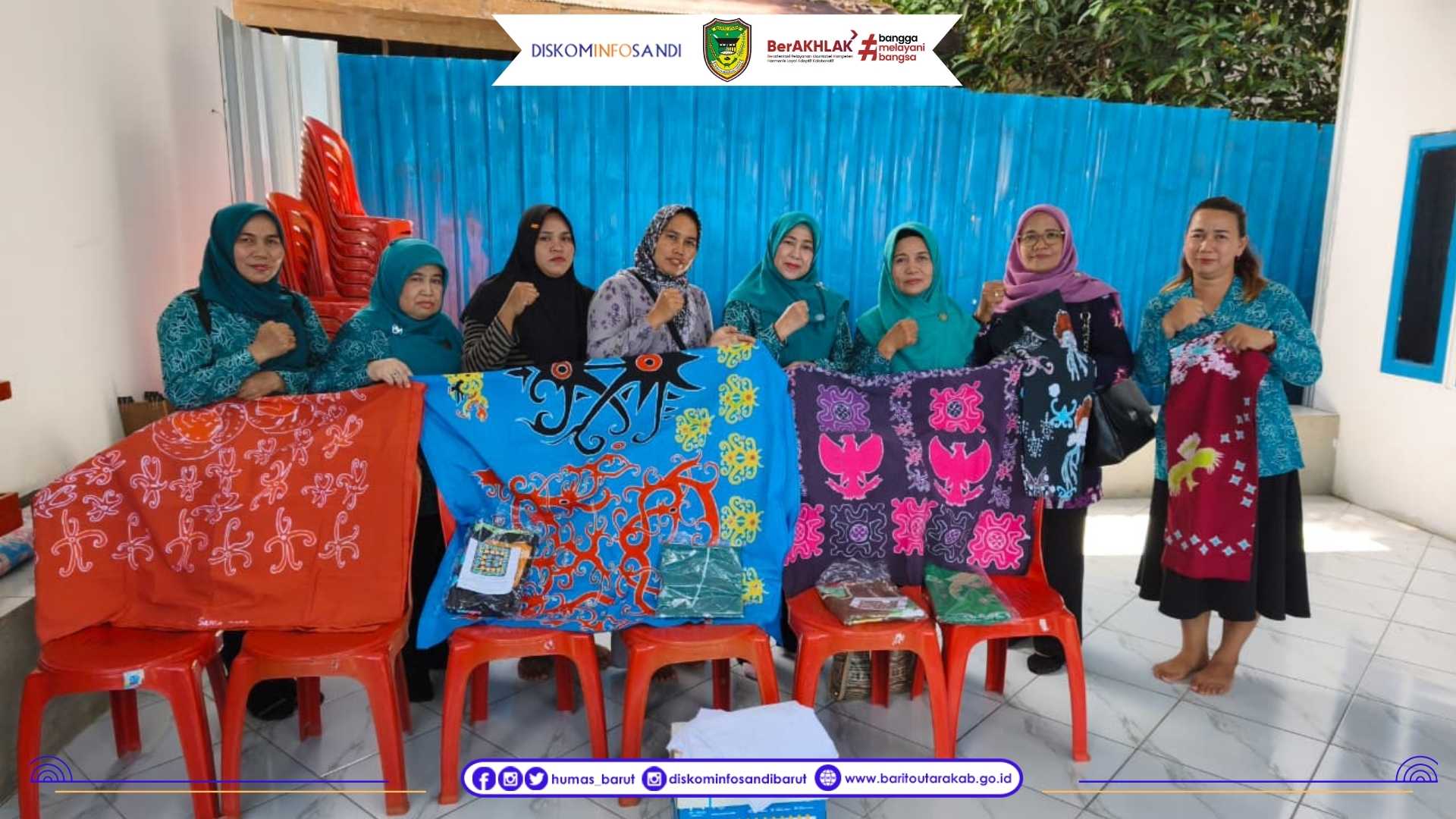 Dukung Pengrajin Anyaman Rotan dan Produk Makanan Lokal Kecamatan Teweh Timur, Ketua TP PKK Barito Utara Kunjungi Sentra Pengrajin