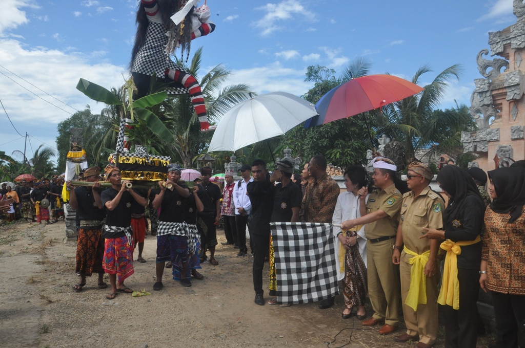 Ini Pesan Bupati Saat Melepas Pawai Ogoh - Ogoh