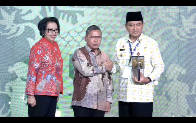 Kotawaringin Barat Kembali Raih Penghargaan Adipura