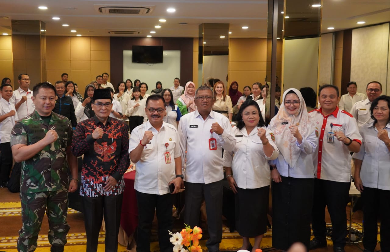 Plh. Asisten Pemkesra Herson B. Aden Buka Sosialisasi Pendidik Wawasan Kebangsaan Bagi Tenaga Pendidikan Tahun 2024