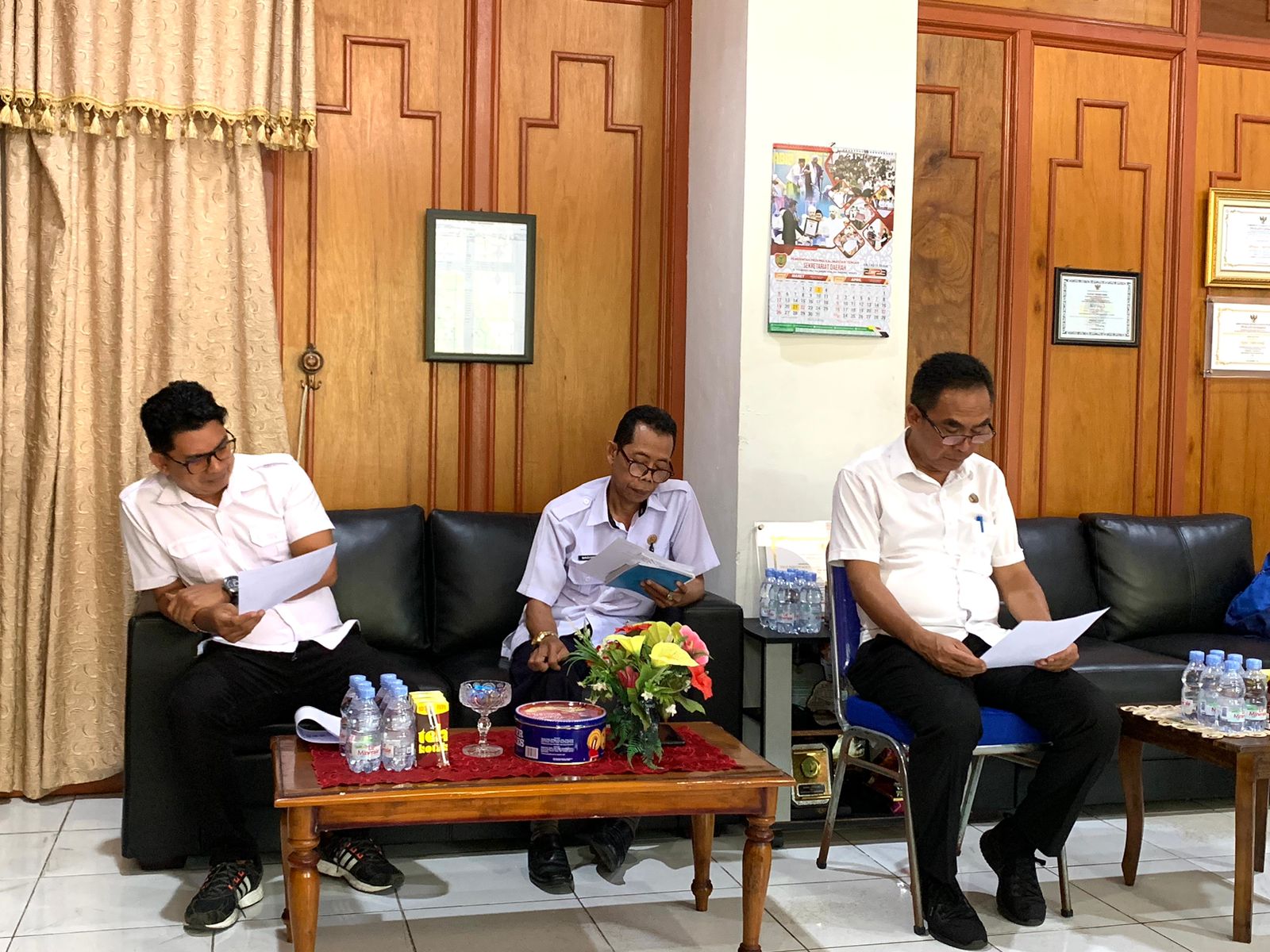 Persiapan Penerapan Aplikasi SRIKANDI, Dispursip Prov. Kalteng Adakan Diskusi Bersama