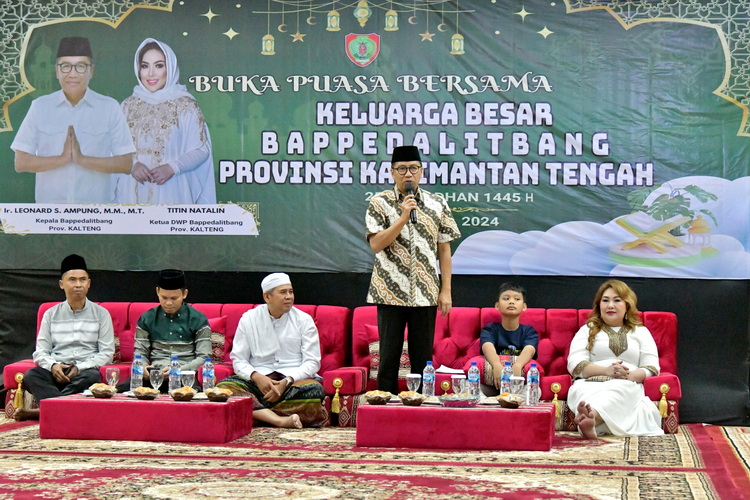 Pererat Silaturahmi, Bappedalitbang Prov. Kalteng Gelar Buka Puasa Bersama