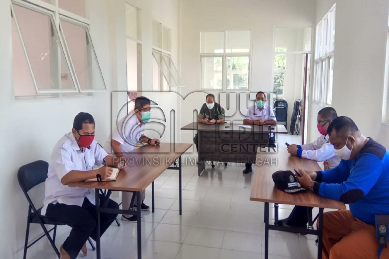 Tim Gugus Tugas Kembali Lakukan Tes Swab Kepada Satu Orang PDP RSUD Pulang Pisau