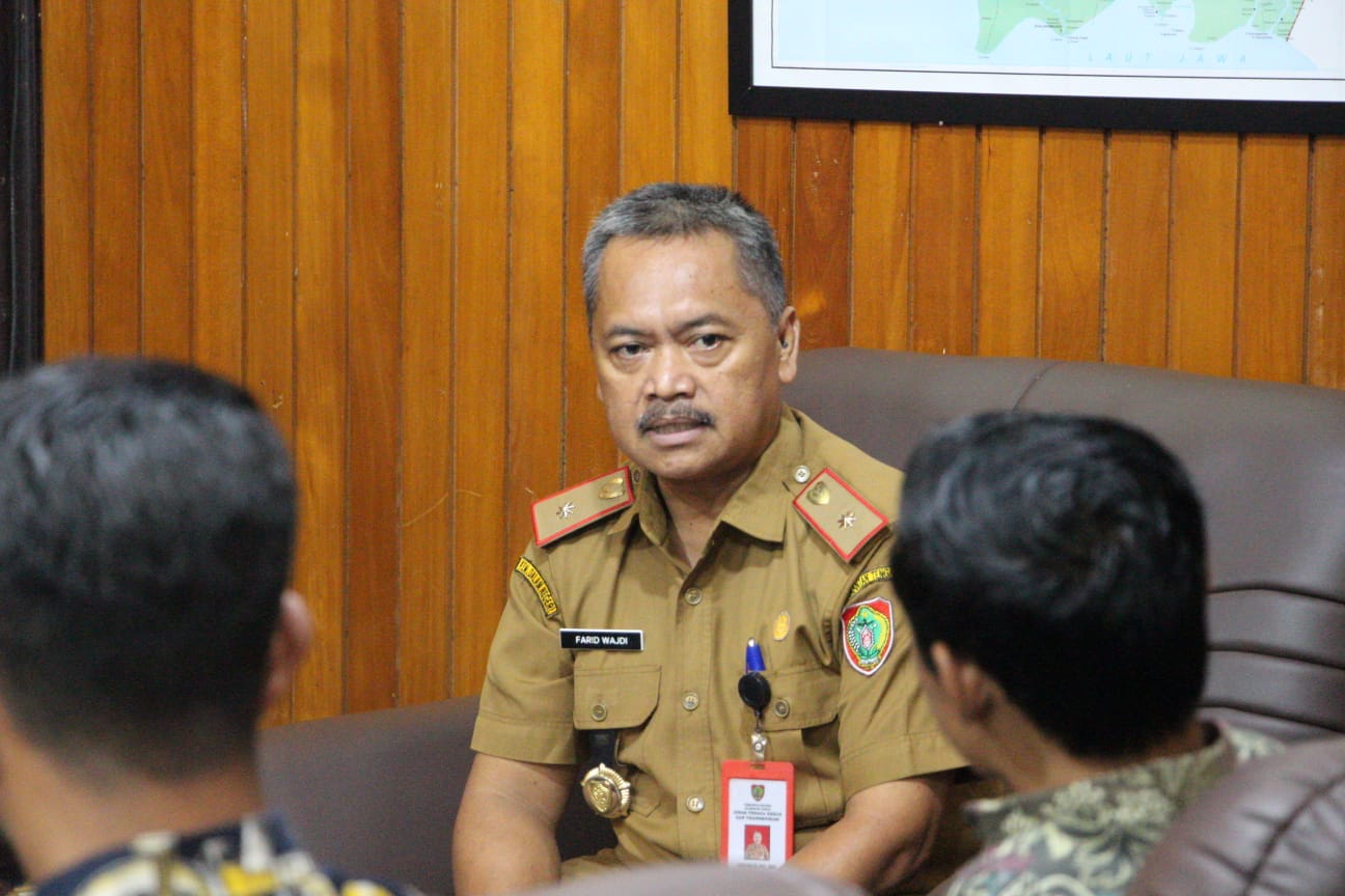 Kepala Disnakertrans Prov. Kalteng Terima Kunjungan Komisi III DPRD Kab. Mura