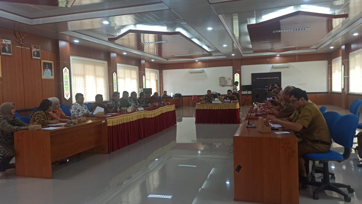 Kepala DESDM Prov. Kalteng Terima Kunjungan Kerja DPRD Kabupaten Lamandau 