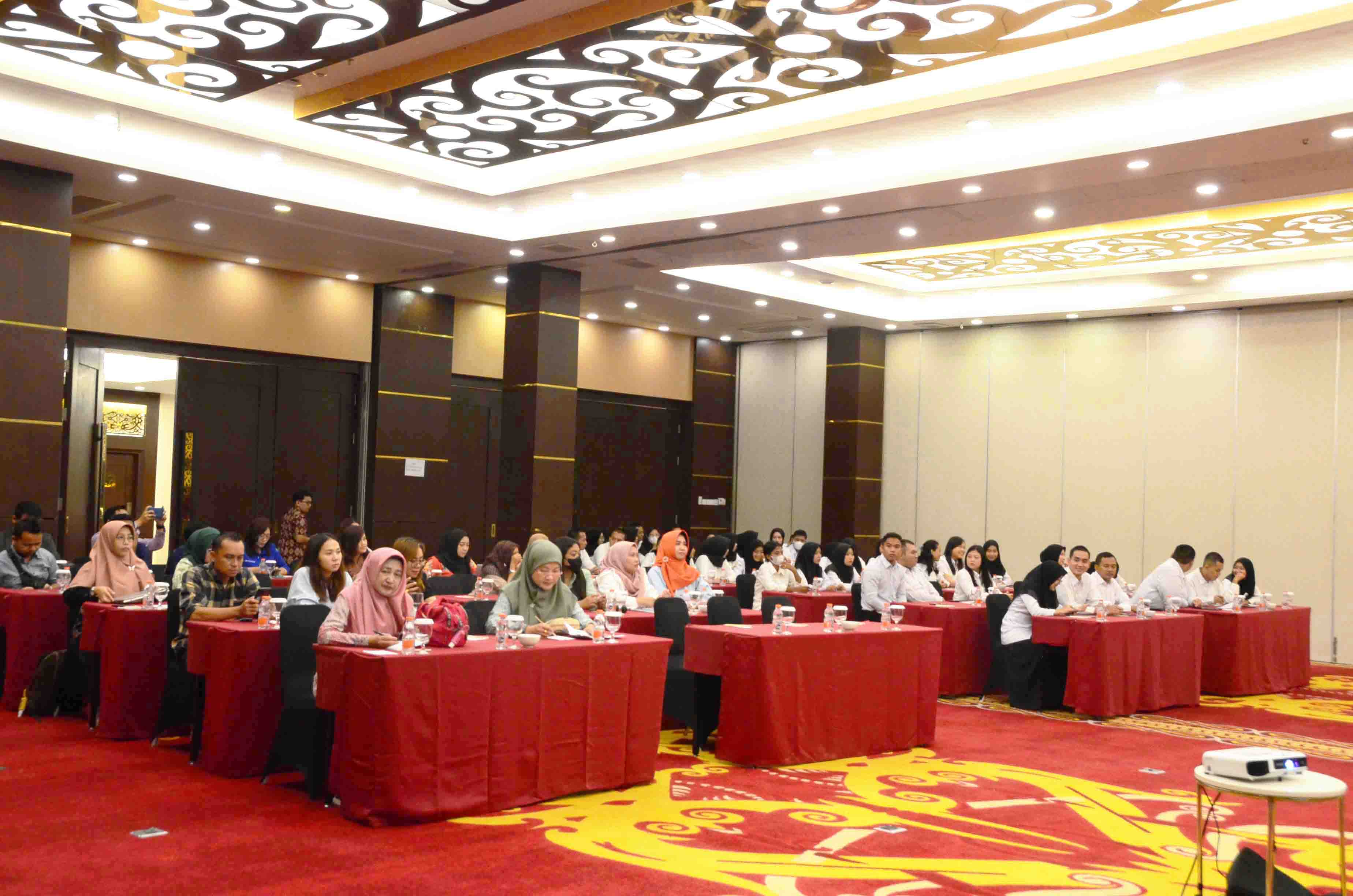 Dinkes Prov. Kalteng Gelar Penerimaan dan Penyerahan Tenaga Kesehatan Penugasan Khusus Periode II Tahun 2024