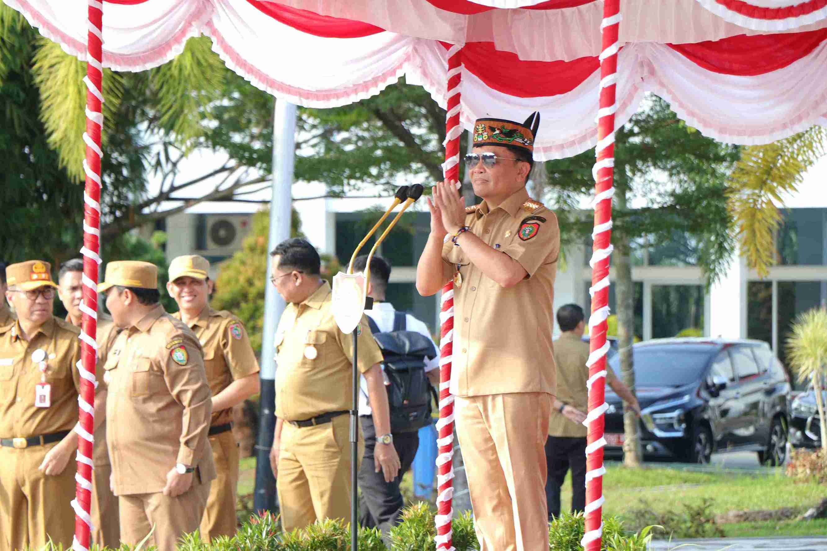 Hadiri Apel Arahan Gubernur Kalteng kepada Tenaga Honorer, Kepala BKD Siap Kawal Proses Pengangkatan PPPK
