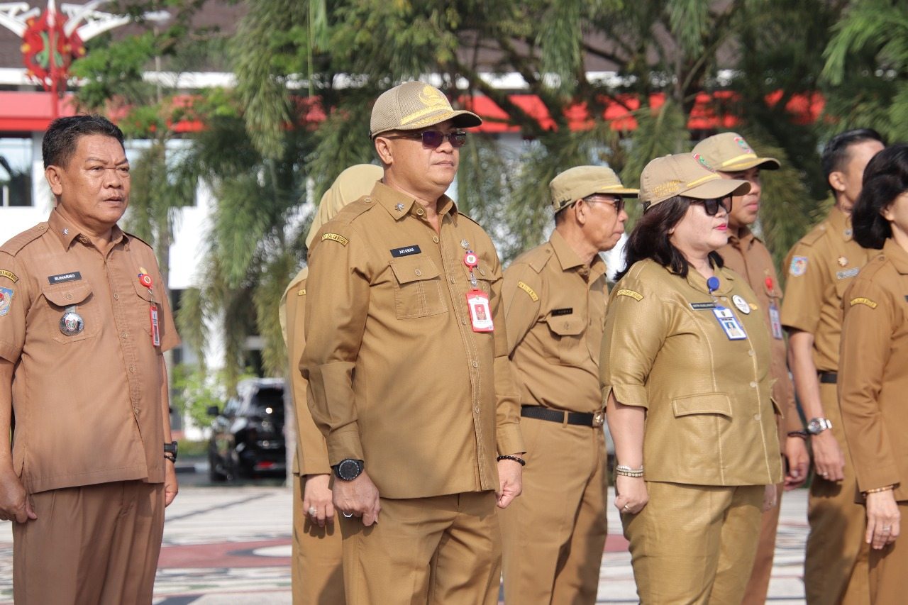 Turut Hadiri Apel Pengarahan Gubernur Kepada Tenaga Kontrak Lingkup Pemprov Kalteng, Kadis PMD Ajak Tingkatkan Disiplin dan Integritas