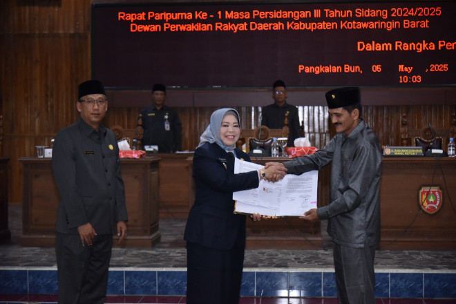 Pemkab dan DPRD Kobar Tandatangani Kesepakatan Awal Ranwal RPJMD 2025–2029