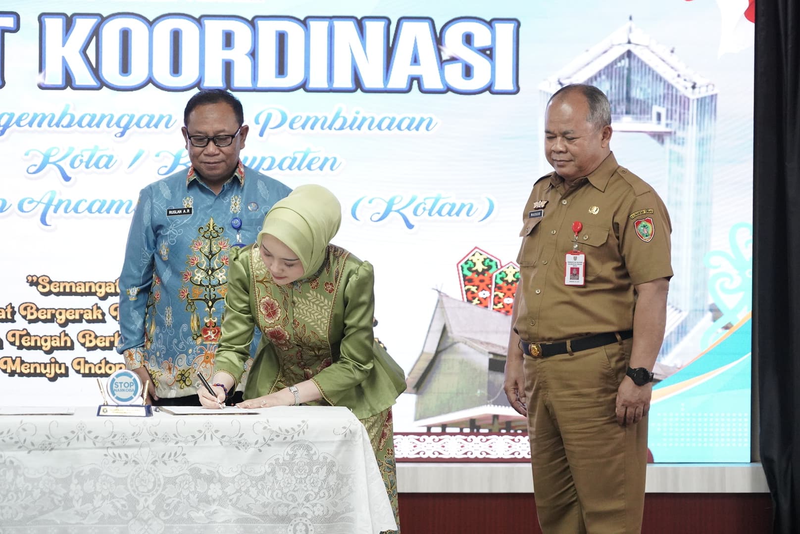 Hadiri Rakor, Plh Asisten Pemkesra Maskur Ajak Masyarakat Perangi Narkotika