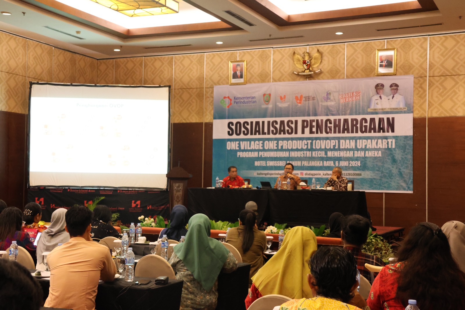 Dinas Dagperin Prov. Kalteng Gelar Sosialisasi Penghargaan One Village One Product dan Penghargaan Upakarti