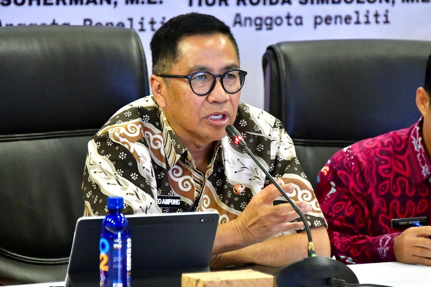Bappedalitbang bersama UPR Gelar FGD Kajian dan Telaah Hasil-Hasil Penelitian Bappedalitbang Provinsi Kalimantan Tengah