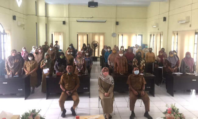 Dinas P3AP2KB Kobar Adakan Orientasi Teknis bagi Tim Pendamping Keluarga Tingkat Kecamatan Arut Selatan Tahun 2022