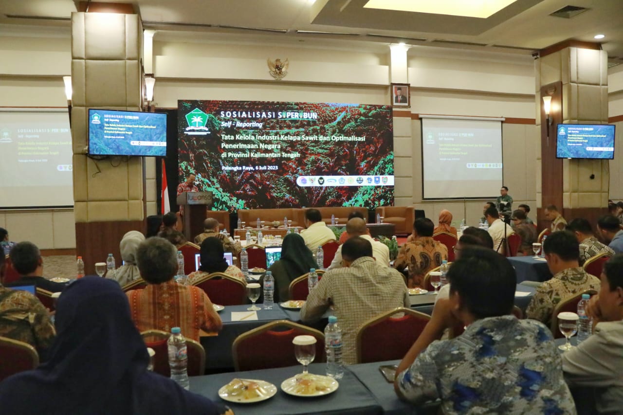 Bangun Database Perkebunan Kelapa Sawit, Pemprov. Kalteng Bersama Kementan Gelar Sosialisasi Self-Reporting Tata Kelola Industri Kelapa Sawit melalui Aplikasi SIPERIBUN