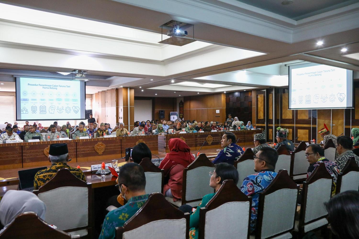 Wagub Kalteng Buka Rakor Percepatan Pendidikan Tinggi Vokasi Bidang Pertanian, Perkuat SDM Pertanian Dukung Swasembada Pangan