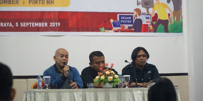 Coaching Clinic Foto, Poster dan Video