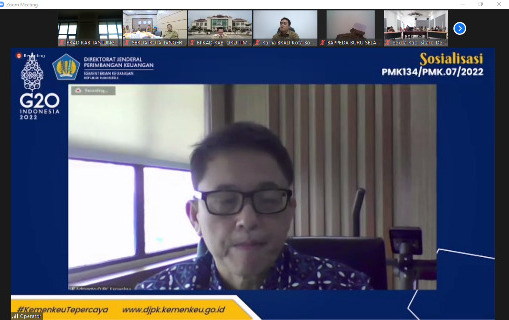 Sekda Kalteng Hadiri Sosialisasi PMK 134/PMK.07/2022 tentang Belanja Wajib Dalam Rangka Penanganan Dampak Inflasi TA 2022