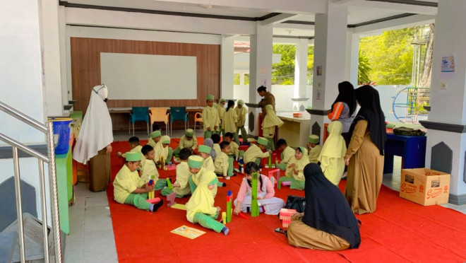 Dispursip Kobar Adakan Kegiatan Story Telling dan Kelas Berbagi bersama TK Kartika V-42