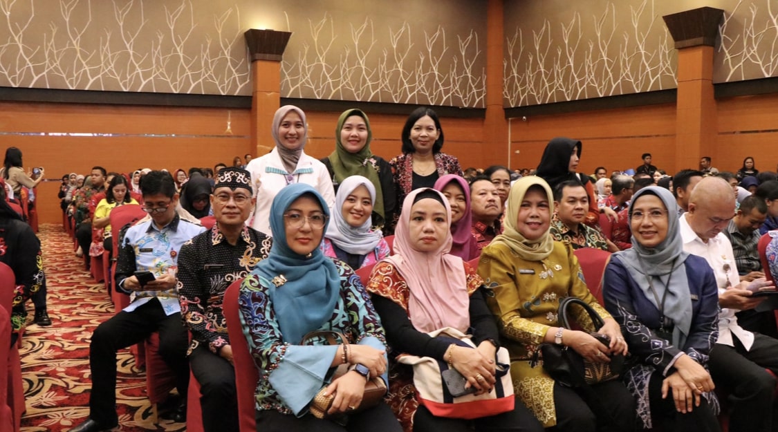 Kepala BKD Prov. Kalteng Turut Hadiri Peringatan Harganas dan HAN 2024