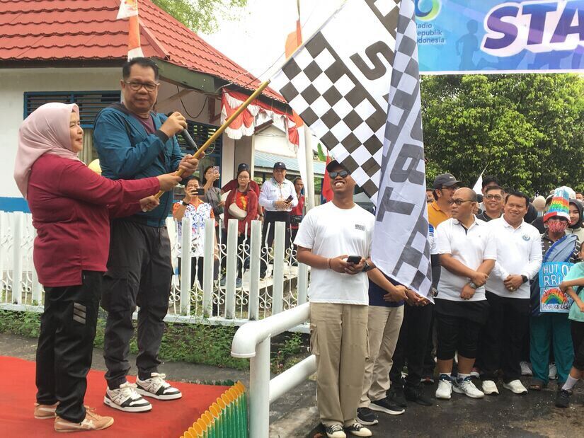 Pemprov Kalteng Turut Meriahkan Jalan Sehat HUT ke-80 RRI