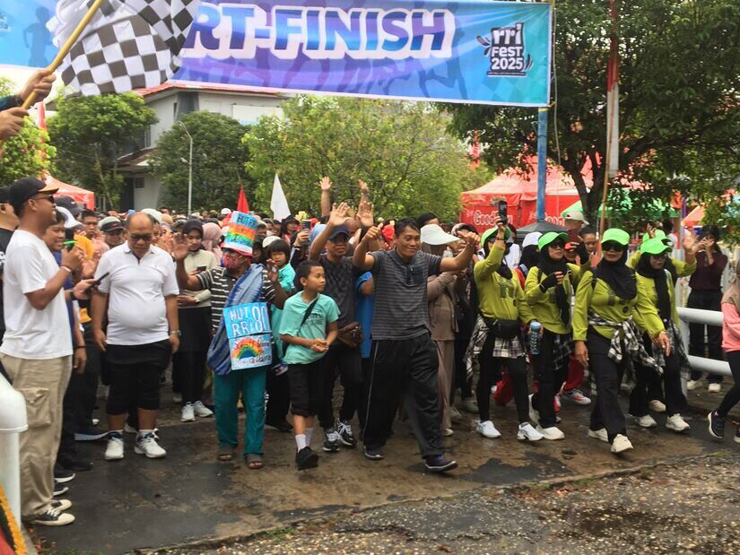 Pemprov Kalteng Turut Meriahkan Jalan Sehat HUT ke-80 RRI