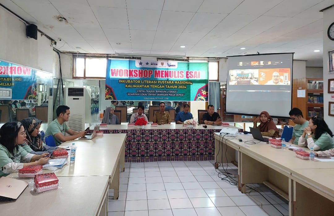 Menulis Esai Kearifan Lokal Dayak, Manifestasi Literasi untuk Tingkatkan Gemar Membaca Masyarakat dan Pelestarian Budaya Kalteng