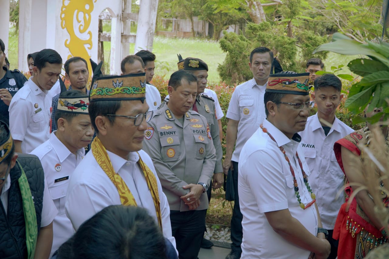 Gubernur Kalteng Agustiar Sabran Sambut Kedatangan Menkum RI Andi Agtas ke Kalteng