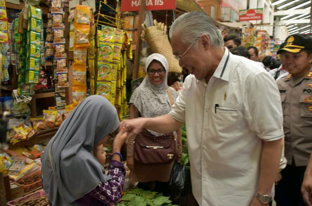 Jelang Natal, Harga Daging Ayam Beku Segar Dipastikan Stabil