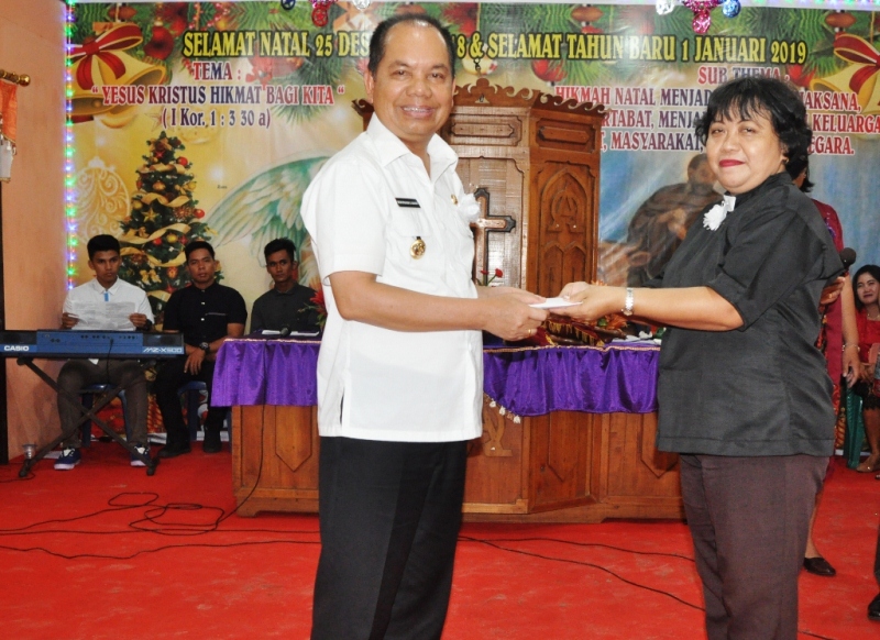 Bupati : Pendidikan Dapat Memutuskan Mata Rantai Kemiskinan Dan Kebodohan
