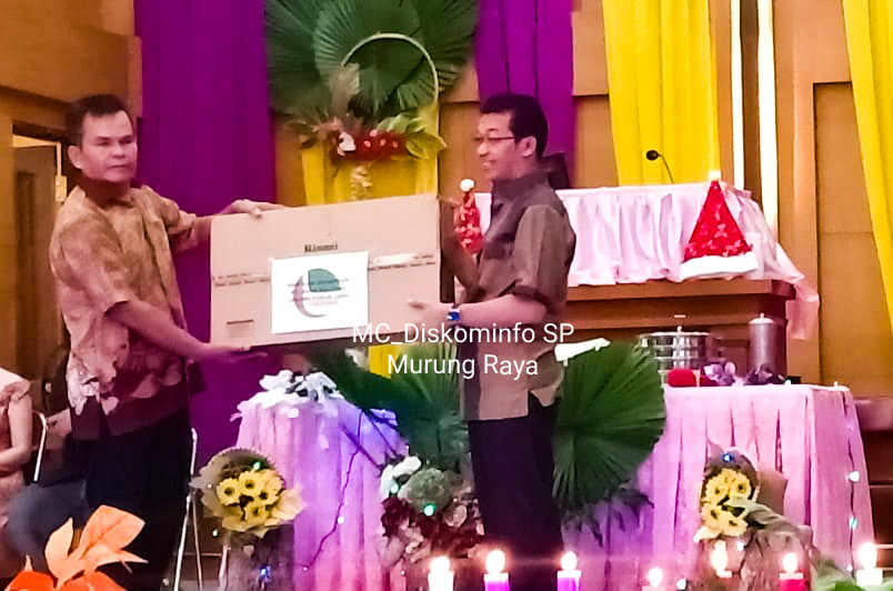 Bupati Perdie Menghadiri Natal Dusmala Murung Raya