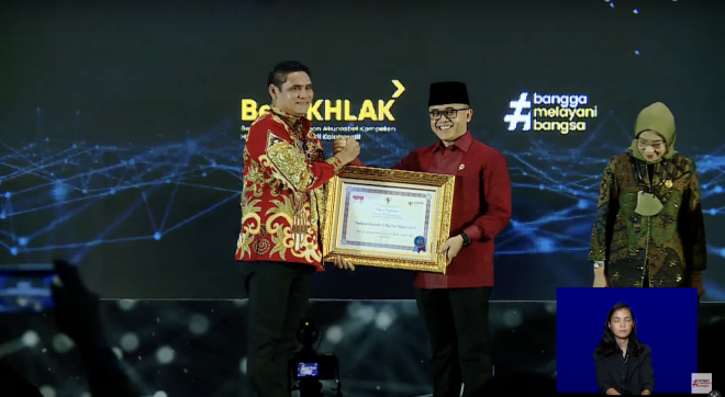Pemkab Kobar Raih Penghargaan Inovasi Pembiayaan Infrastruktur di Masa Pasca Pandemi Covid-19 dari KemenPANRB